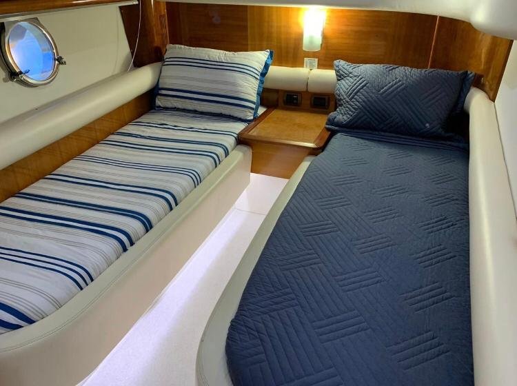Azimut 600 – Shalom