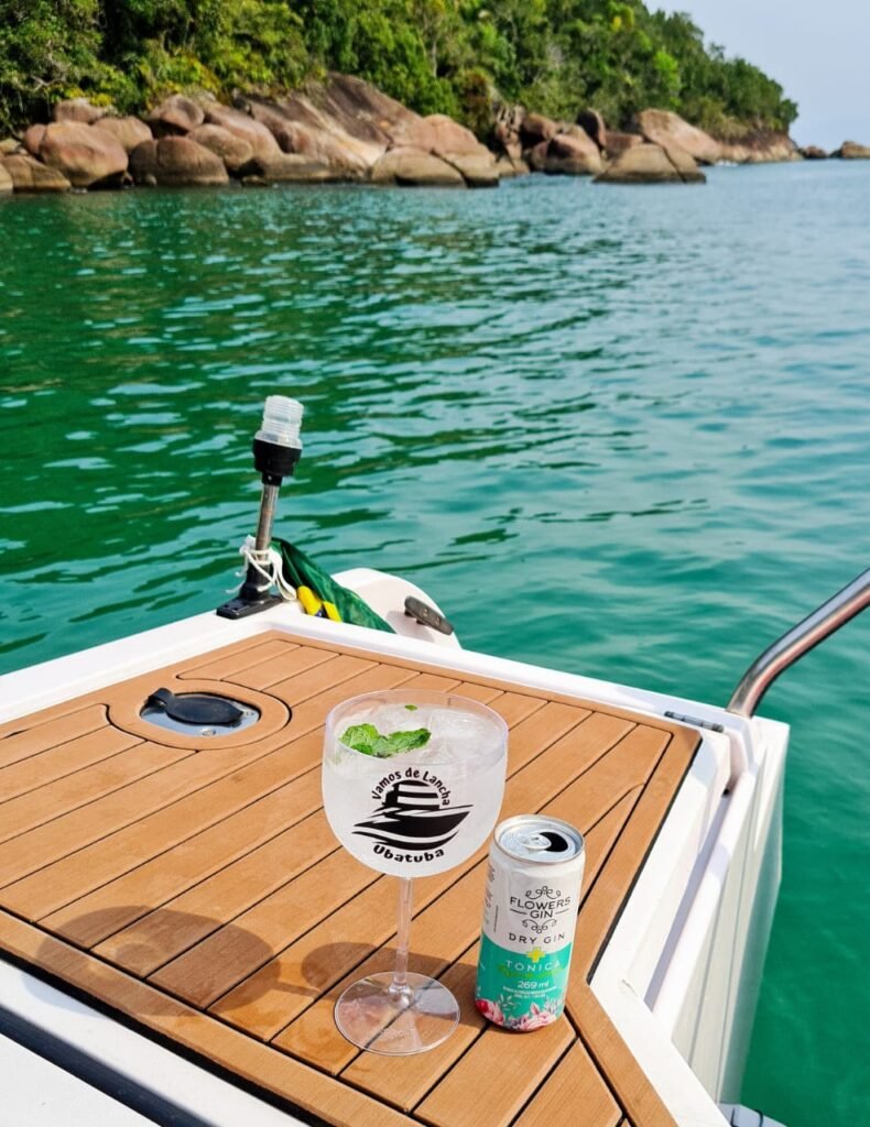 Lancha Ventura 230, Roteiro Norte, Ilhas Paradisíacas