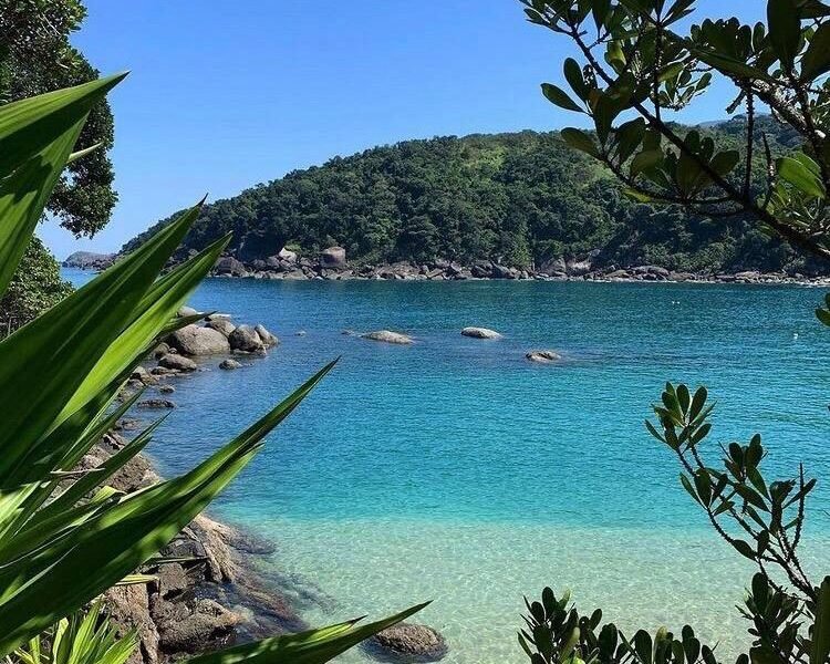 Iate Azimut 76, Roteiro Sul Ilhabela