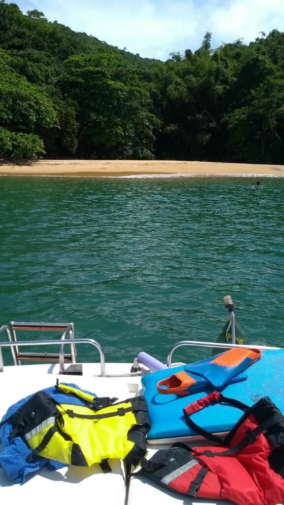 Lancha DM 220, Roteiro Sul, Ilha Anchieta e Região
