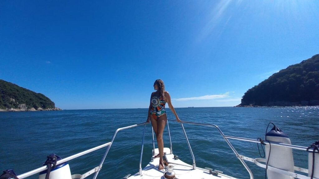 Lancha Oceanic 320, Roteiro 6H