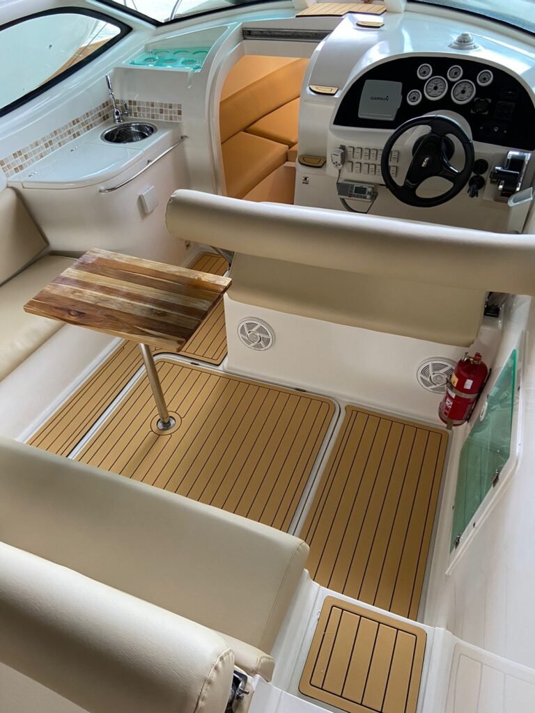 Lancha Real 26, Roteiro Canal