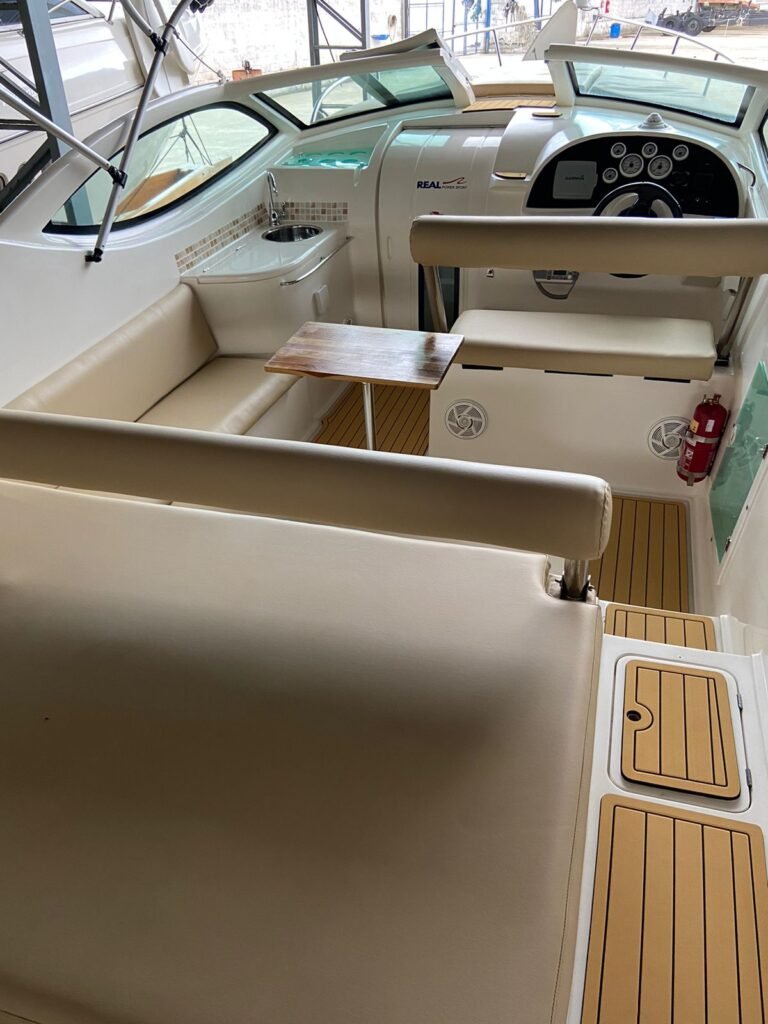 Lancha Real 26, Roteiro Canal