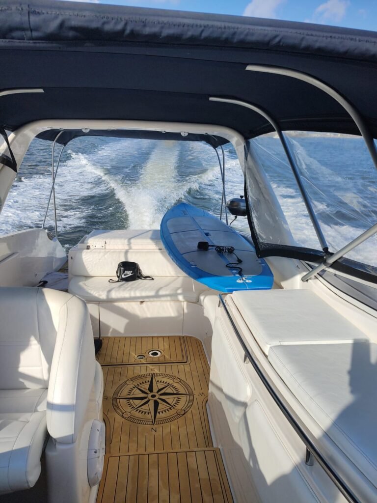 Lancha Runner 335, Roteiro 1