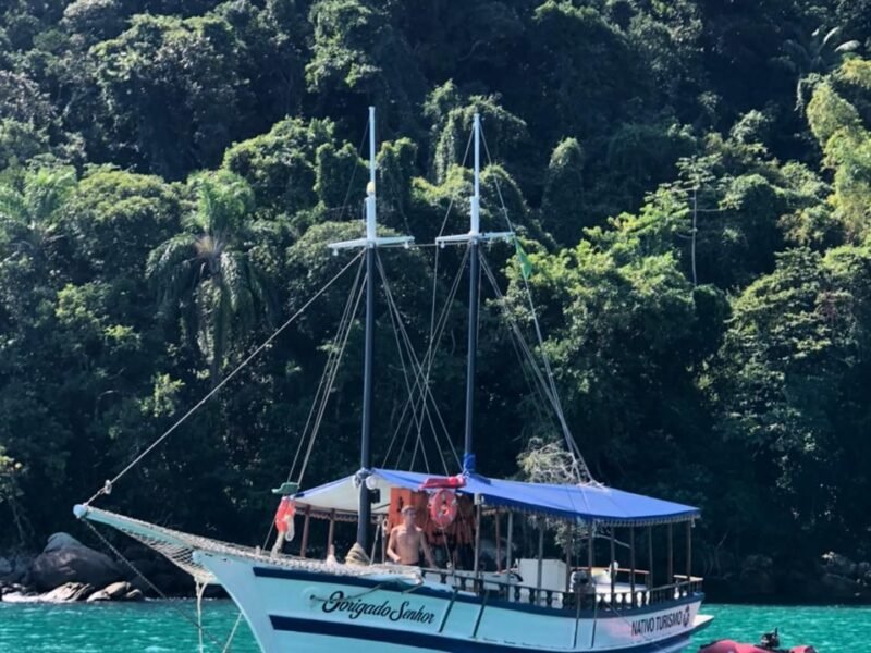 Escuna Compartilhada, Roteiro Norte, Ilhas Paradisíacas