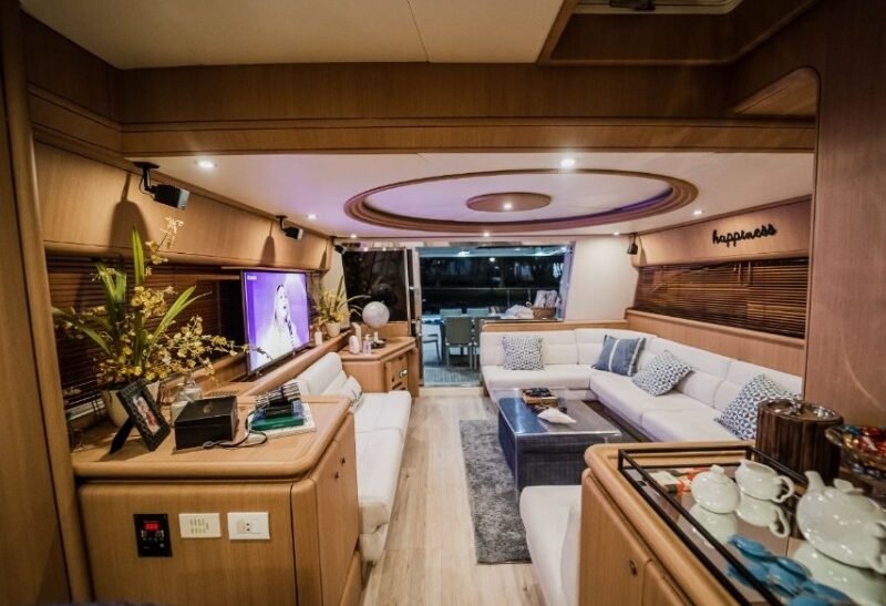Ferretti 76, Roteiro Ilhas Paradisíacas