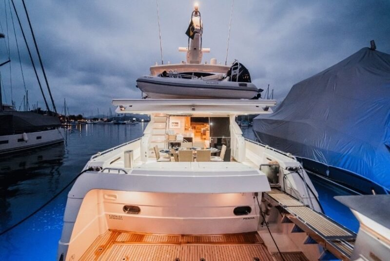 Ferretti 76, Roteiro Ilhas Paradisíacas