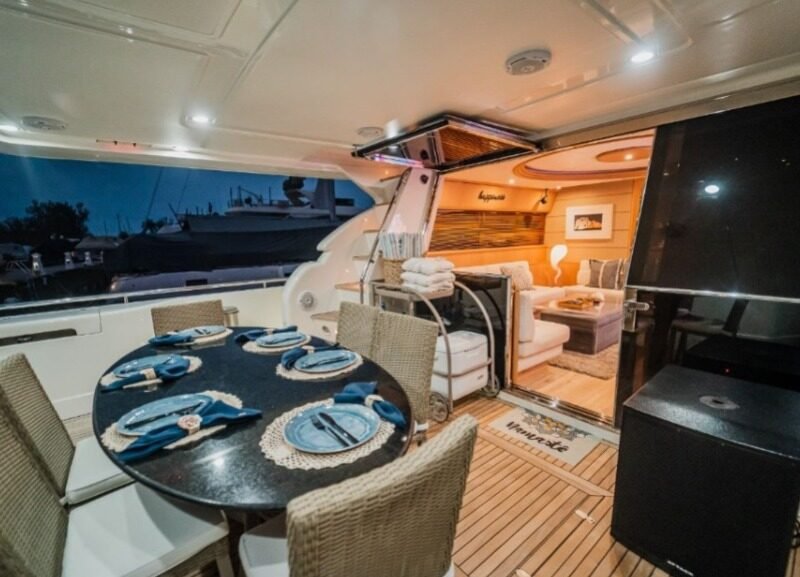 Ferretti 76, Roteiro Ilhas Paradisíacas