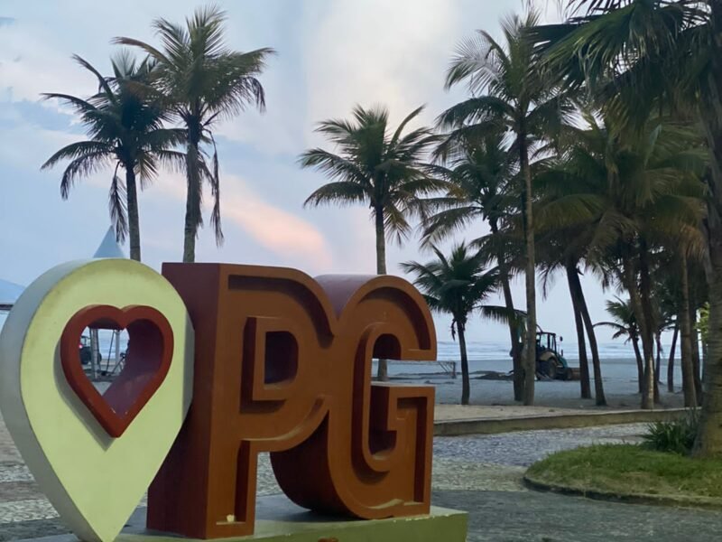 Apartamento na Praia Grande – Aviação