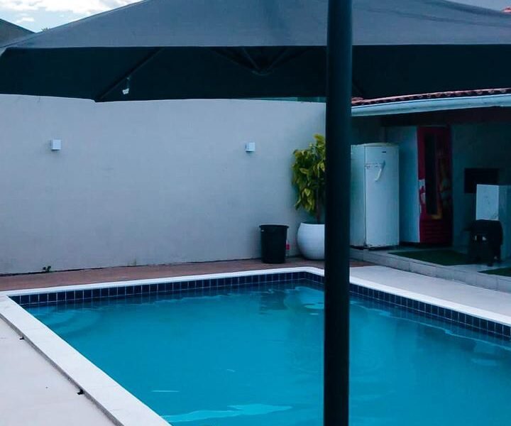 Casa 279 – Guarujá