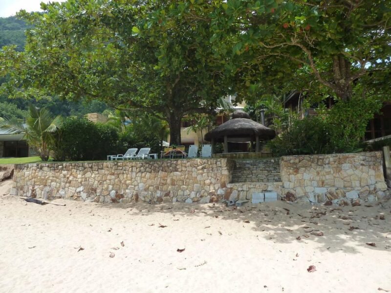 Casa Pé na Areia