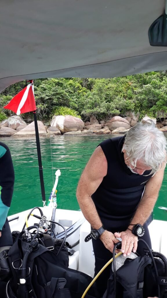 Lancha Privativa Runner 6500, Roteiro Sul, Ilha Anchieta e Região