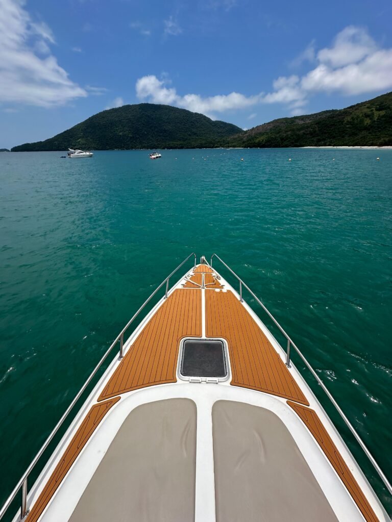 Lancha Runner 330, Roteiro Ilha Anchieta e Região