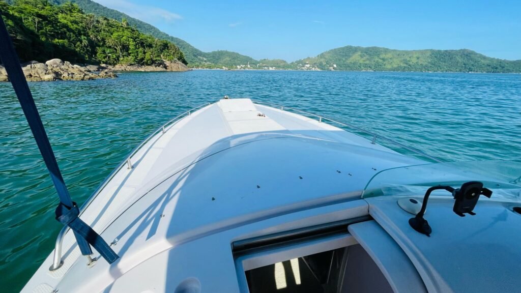 Lancha Real Hawk 32 pés, Roteiro Sul, Meio período