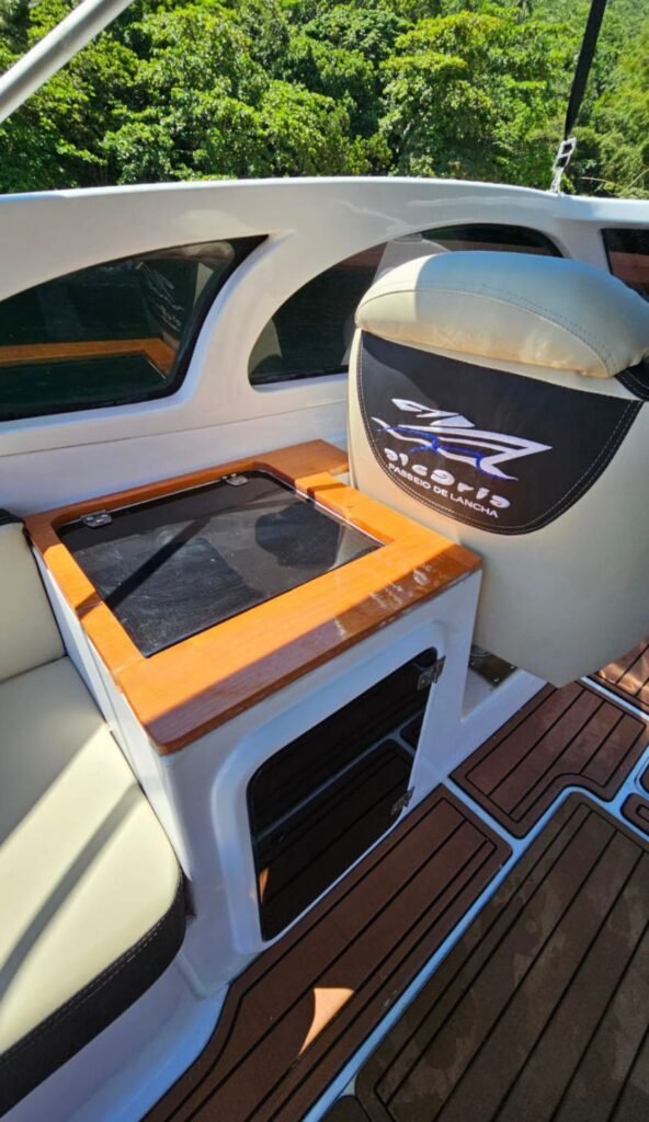 Lancha Coral 21 pés, Roteiro Norte, Ilhas Paradisíacas