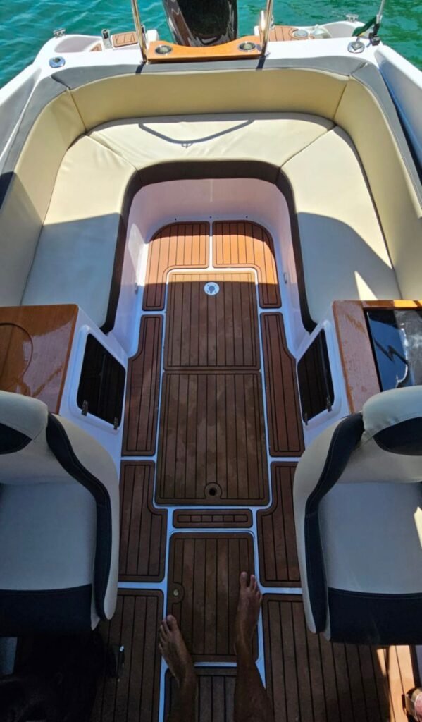 Lancha Coral 21 pés, Roteiro Sul, Ilha Anchieta e Região