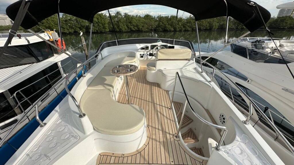 Iate Segue 480, Roteiro Ilha das Palmas e Região