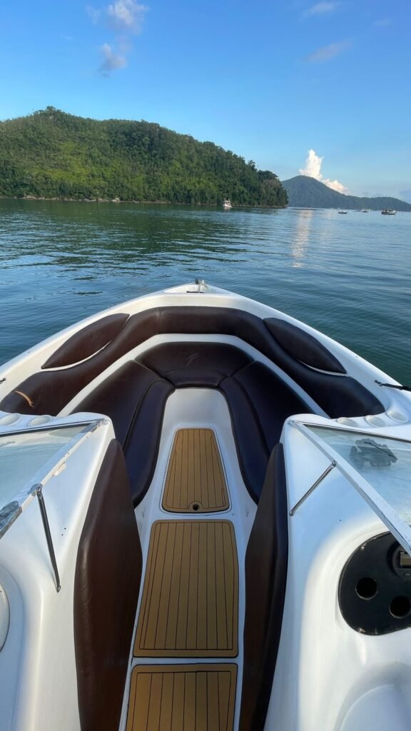 Lancha Runner 26 Pés, Roteiro Sul, Ilha Anchieta e Região