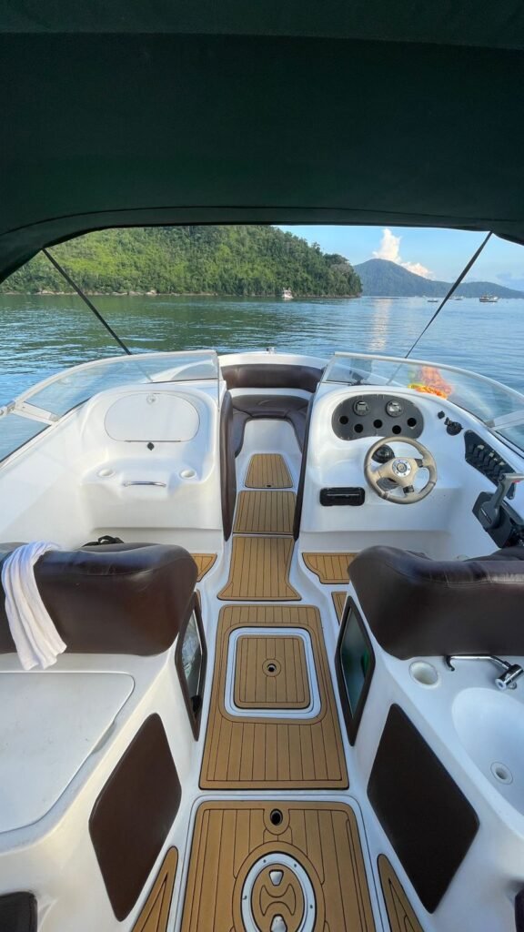 Lancha Runner 26 Pés, Roteiro Sul, Ilha Anchieta e Região