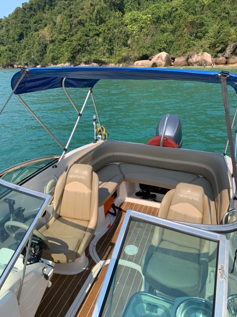 Lancha Ventura 195, Roteiro Norte, Ilhas Paradisíacas