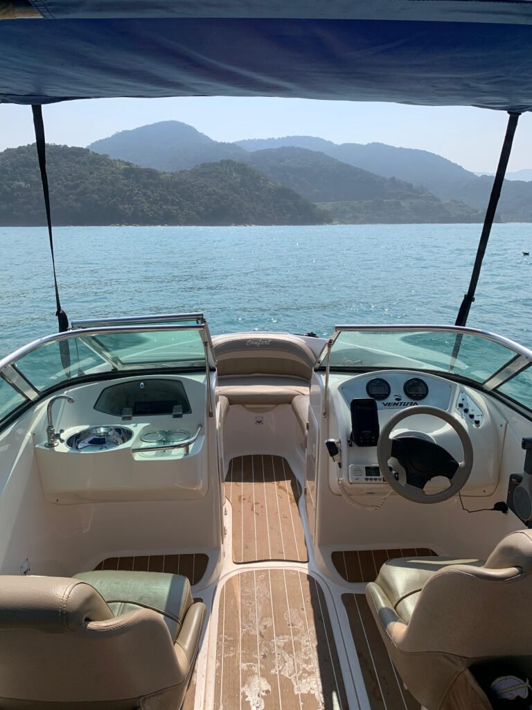 Lancha Ventura 195, Roteiro Norte, Ilhas Paradisíacas